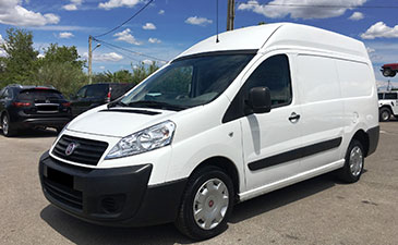 Renault Trafic a chassis surabaisse